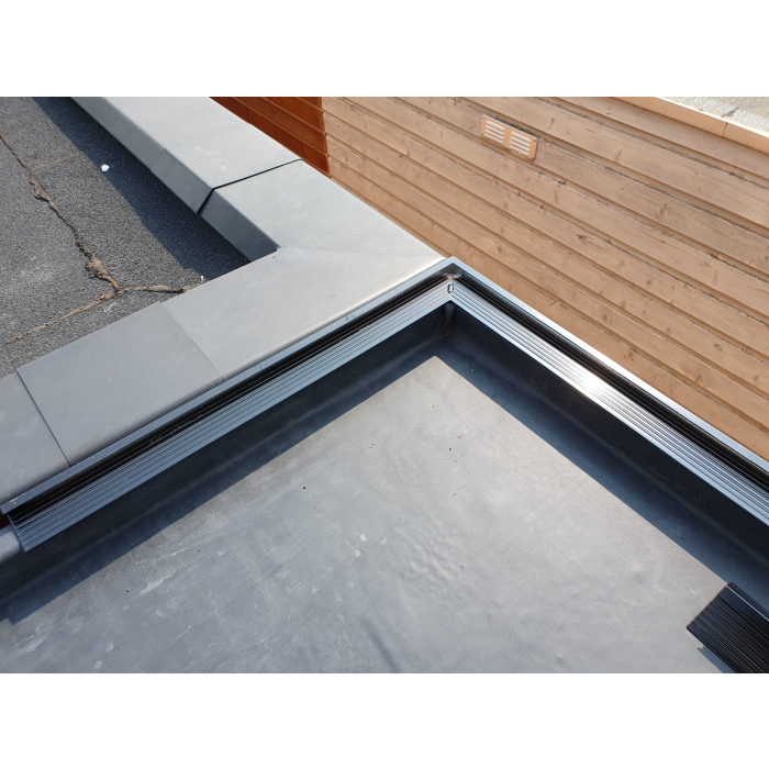 Europees EPDM Dakpakket compleet 1,20 mm dik - 5,60 meter breed